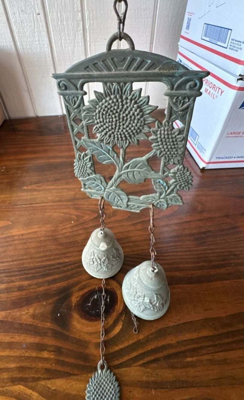 Vintage Cast Iron Sunflower Wind Chime with Bells Garden Decor